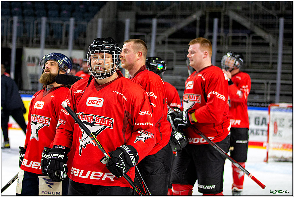PENNY DEL; Koelner Haie- Red BUll Muenchen Sponsorenspiel; Koeln, 08.11.2022